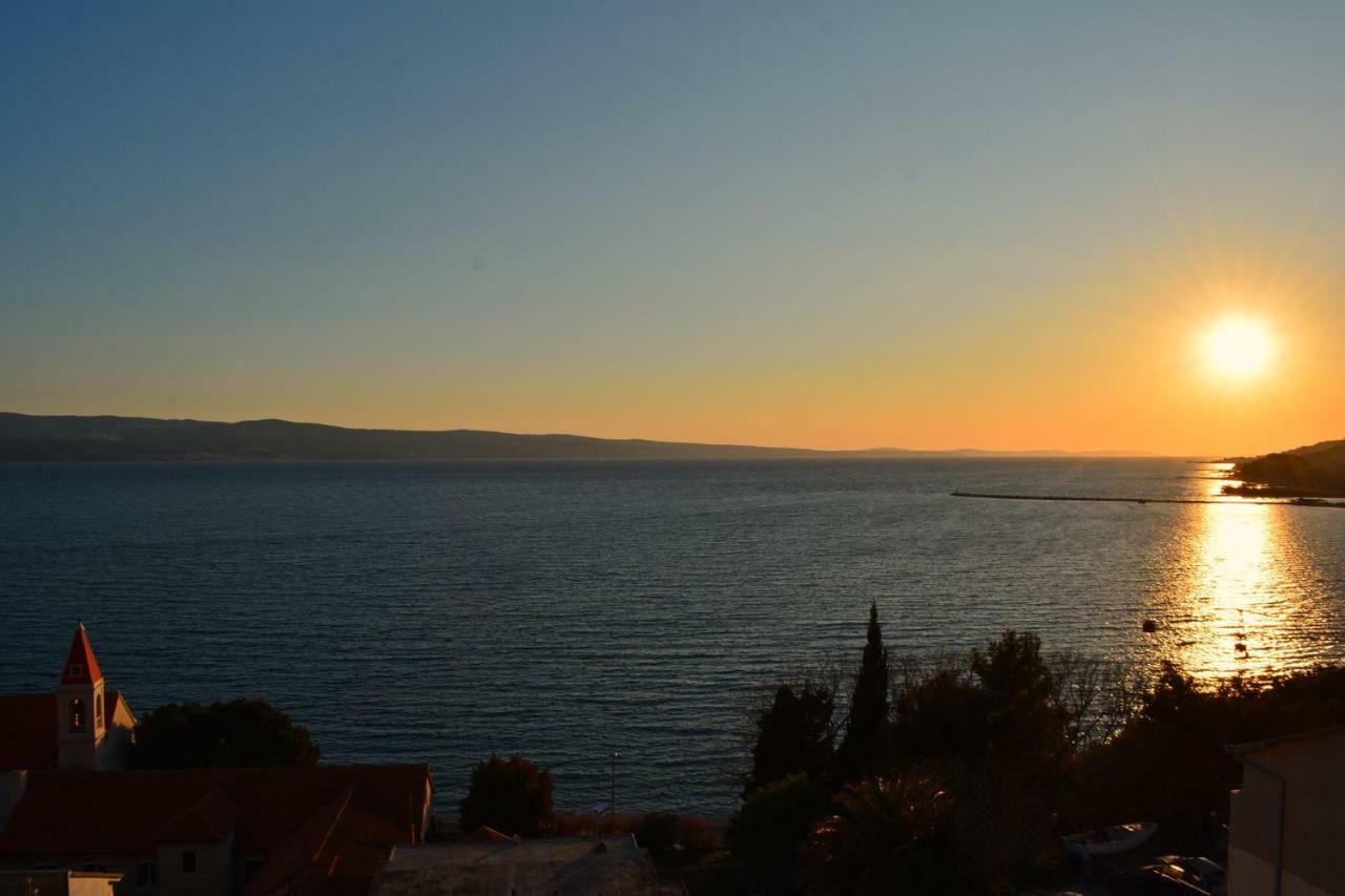 Cosy Sunset Apartment Omiš Exteriör bild